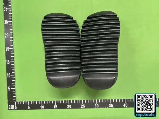 QC photo of the Yeezy Slides at the warehouse
